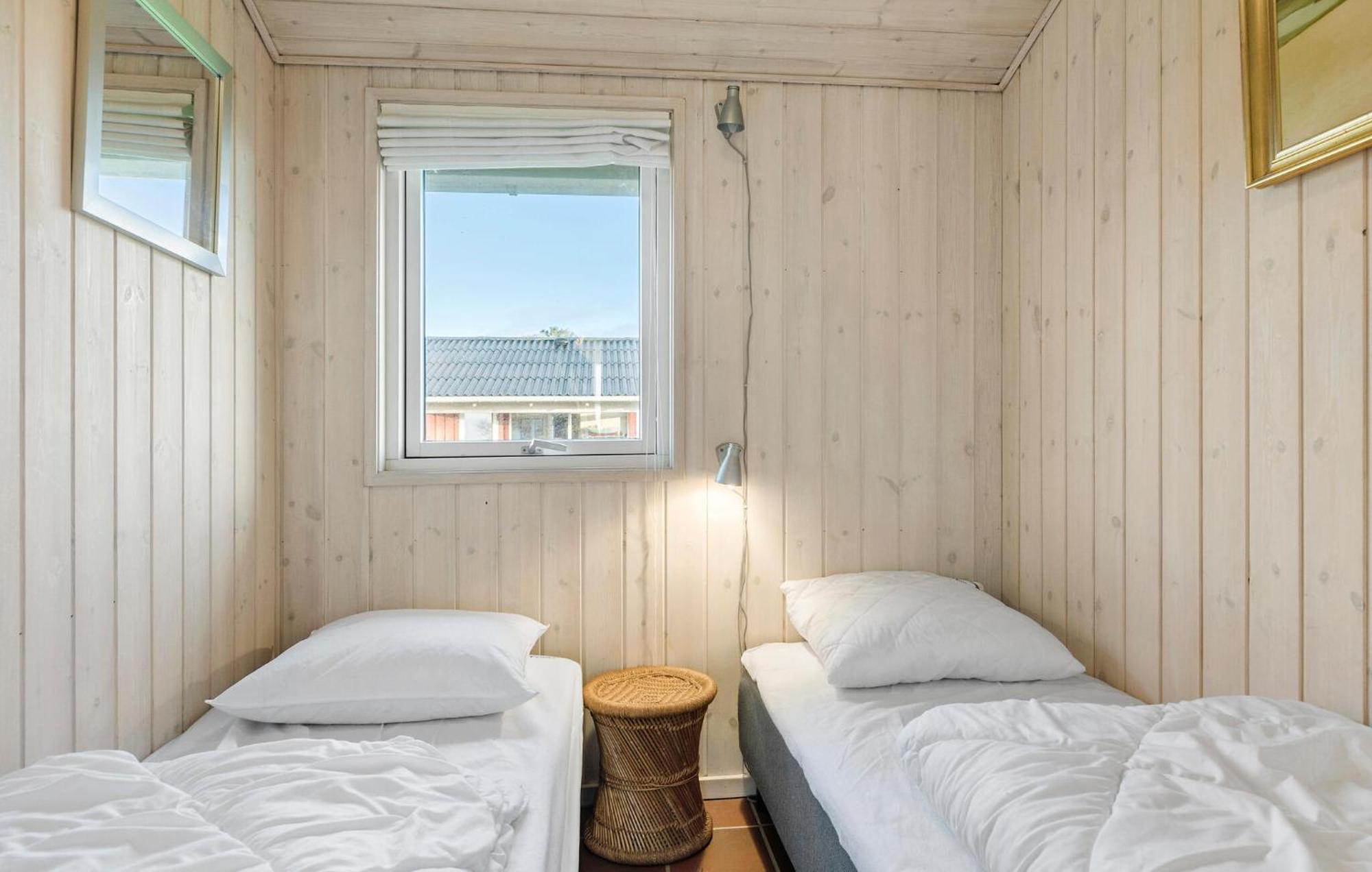 Stunning Home In Sydals With House Sea View Mommark Eksteriør billede